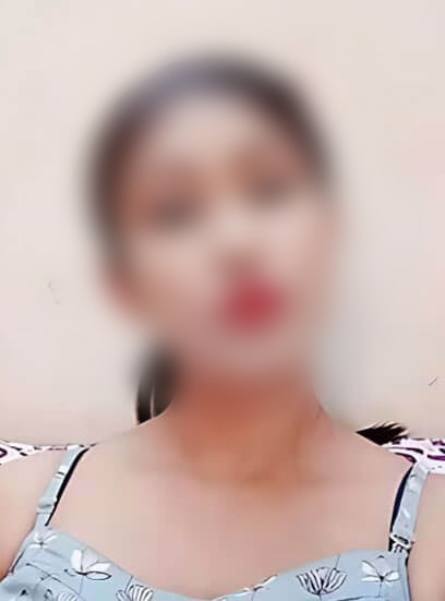 Sita Mahipalpur shopping girl